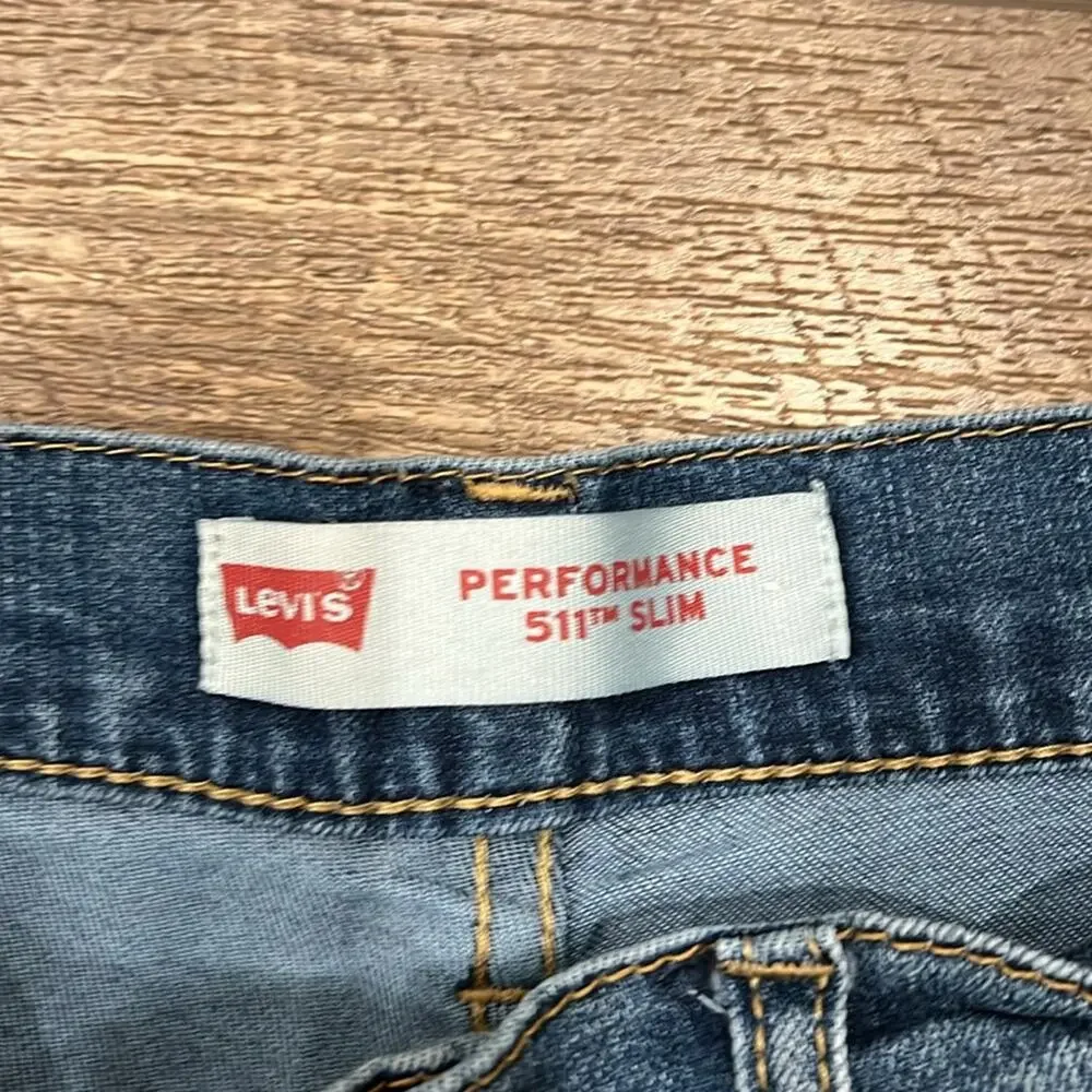Levi's Boys' 511 Slim Fit Performance Big Boy Jeans Medium Wash Size 28x28